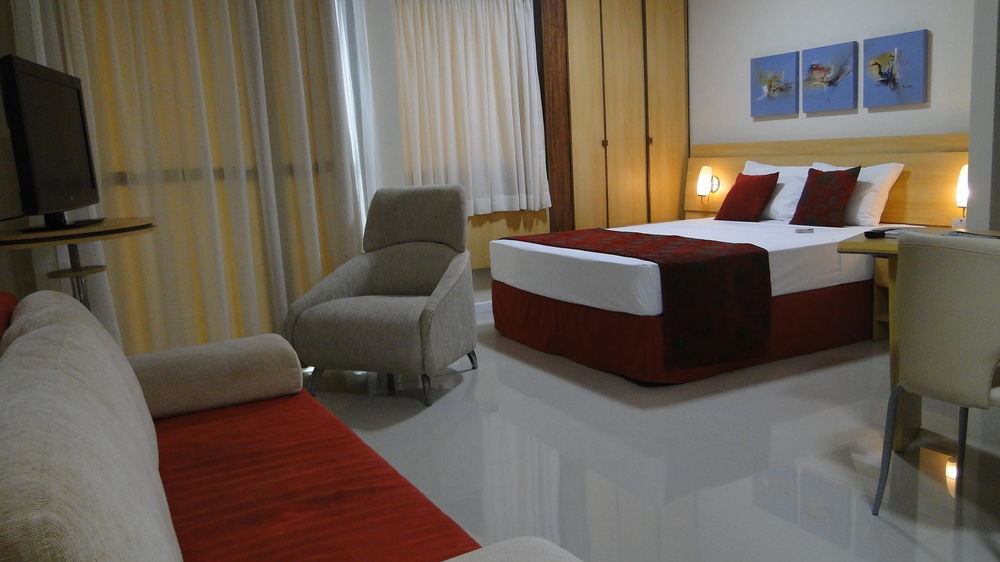 Bourbon Vitoria Hotel Extérieur photo