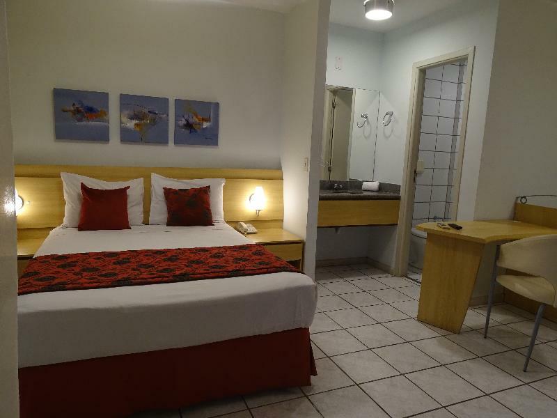 Bourbon Vitoria Hotel Extérieur photo