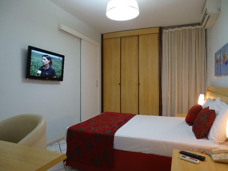 Bourbon Vitoria Hotel Extérieur photo