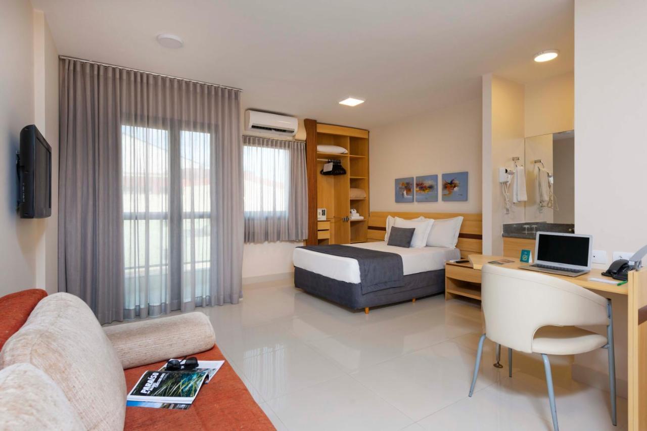 Bourbon Vitoria Hotel Extérieur photo