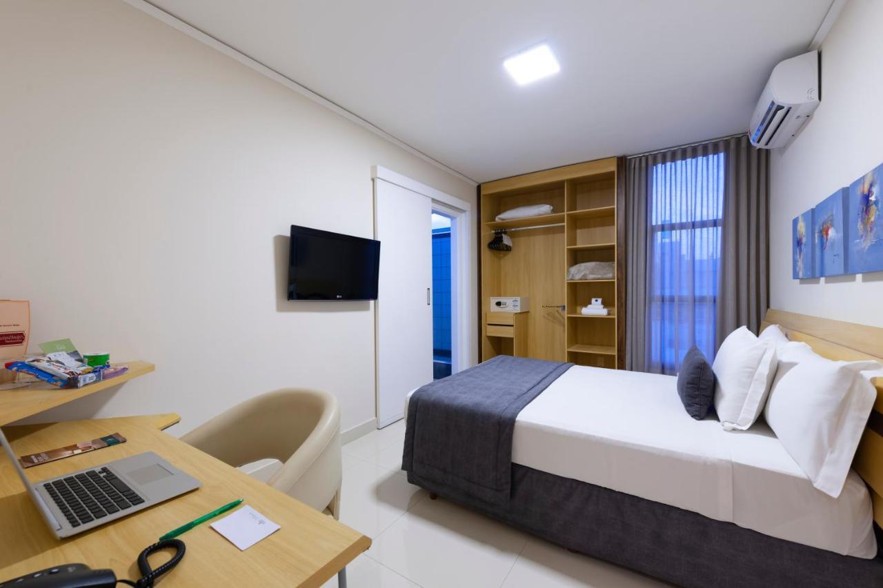 Bourbon Vitoria Hotel Extérieur photo